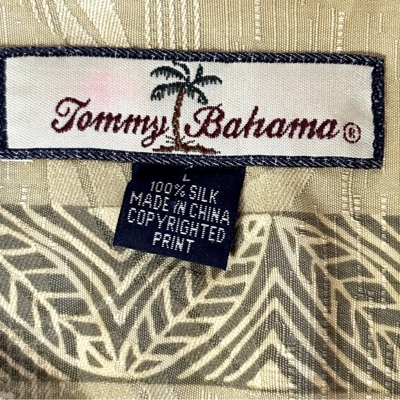 Tommy Bahama Silk Shirt L Vintage “Relax” Windowpane Check Tribal Leaves - Picture 2 of 8